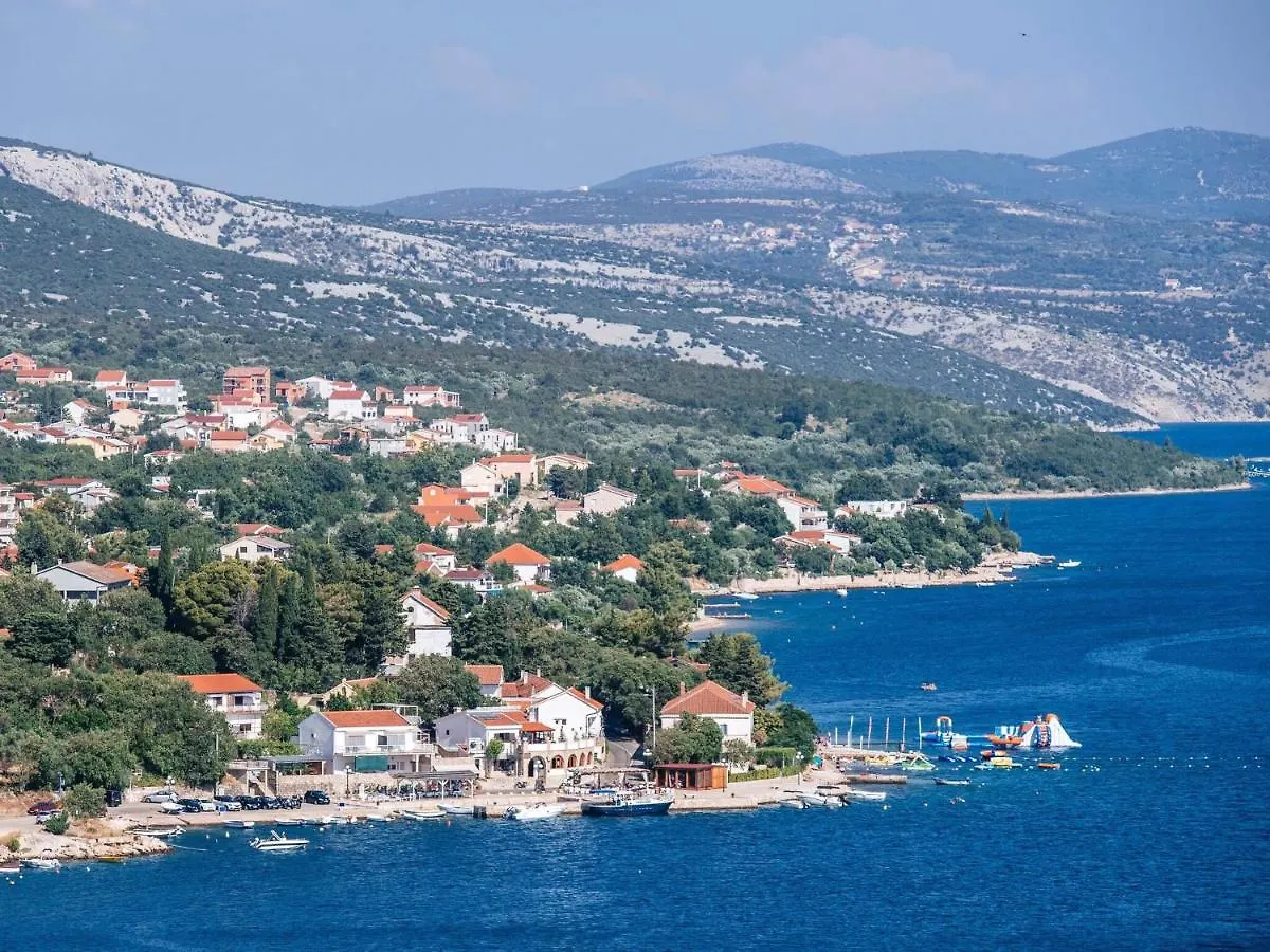 Lovely Holiday Home With Private Swimming Pool Maslenica 0*,  Croatia